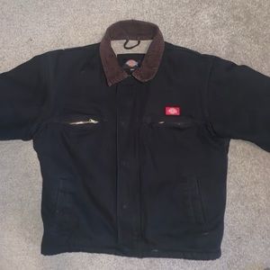 Dickie’s Black full zip jacket with cotton interior.